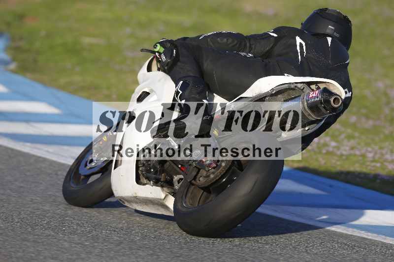 Archiv-2025/01 24.-27.01.2025 Moto Center Thun Jerez/gruen-green/333